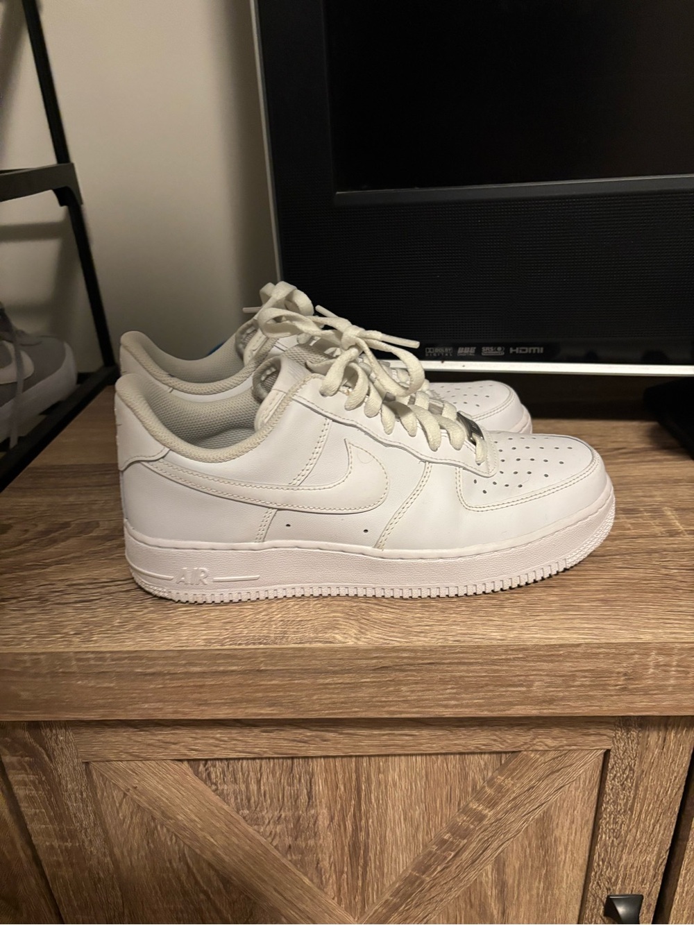 Nike White Low-Top Leather Sneakers Air Force 1